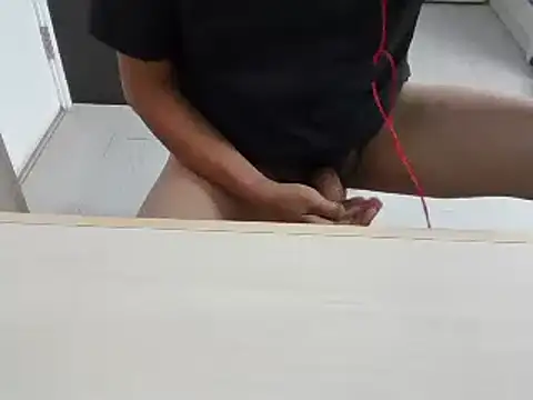 XiaoGuoGuo284512 online show from December 21, 2024, 4:41 am