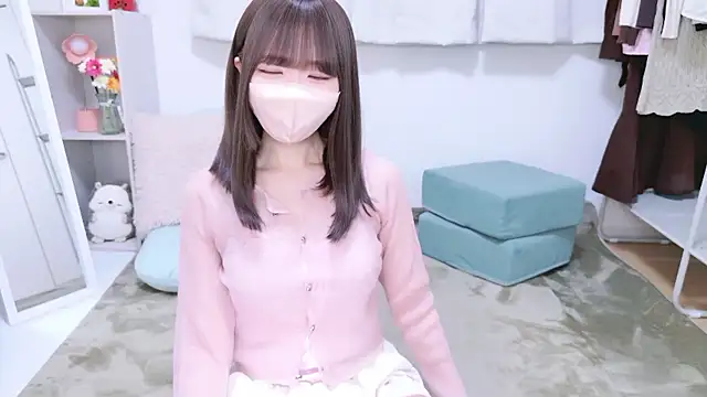 328 mitsuha online show from September 14, 2025, 11:31 am