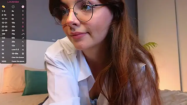 Snapshot of FlairEdgin chatting on March 2, 2025, 7:12 pm FlairEdgin online show from March 2, 2025, 7:12 pm