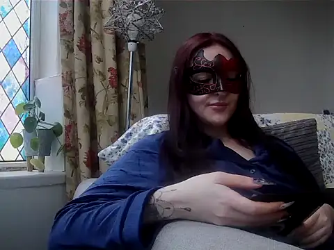 Snapshot of LexiSnowUK chatting on February 6, 2026, 9:45 am LexiSnowUK online show from February 6, 2026, 9:45 am