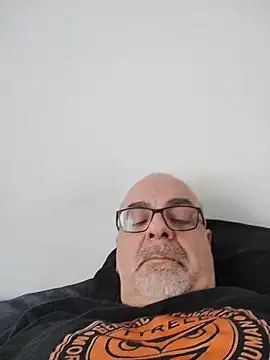 Satiro Sevilla online show from February 2, 2026, 2:49 pm