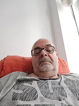 Satiro Sevilla online show from March 3, 2026, 3:07 pm