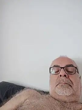Satiro Sevilla online show from June 5, 2026, 8:53 am