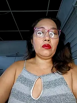 anniecoopeer online show from February 20, 2025, 12:04 pm