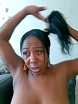 IsabellaaSmith online show from December 11, 2024, 5:04 pm