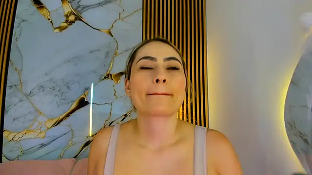 samanthasweeth online show from October 20, 2025, 7:25 pm