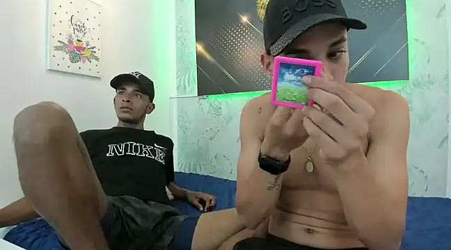 Snapshot of JordanAndAndrew chatting on January 11, 2025, 7:27 pm JordanAndAndrew online show from January 11, 2025, 7:27 pm