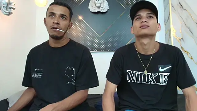 Snapshot of JordanAndAndrew chatting on September 23, 2025, 7:39 pm JordanAndAndrew online show from September 23, 2025, 7:39 pm