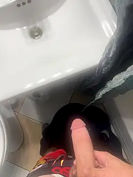 Snapshot of daddyjake101 chatting on September 11, 2025, 3:17 am daddyjake101 online show from September 11, 2025, 3:17 am