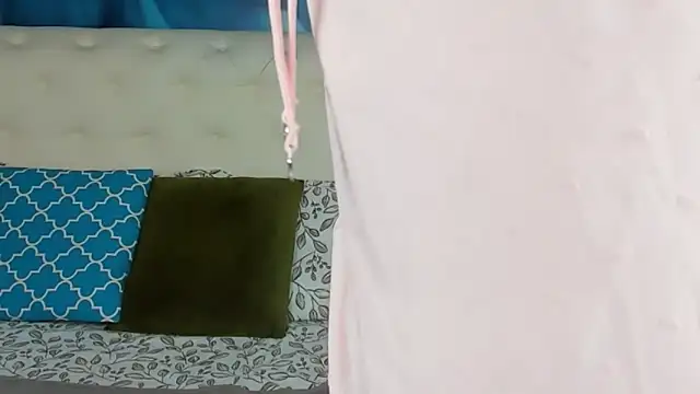 SkinnyDolly online show from March 12, 2025, 9:03 pm