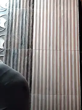 Snapshot of MrNick74 chatting on December 19, 2025, 2:07 am MrNick74 online show from December 19, 2025, 2:07 am