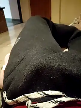 Snapshot of MrNick74 chatting on December 19, 2025, 2:13 pm MrNick74 online show from December 19, 2025, 2:13 pm