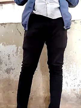 Snapshot of MrNick74 chatting on January 10, 2026, 5:20 am MrNick74 online show from January 10, 2026, 5:20 am