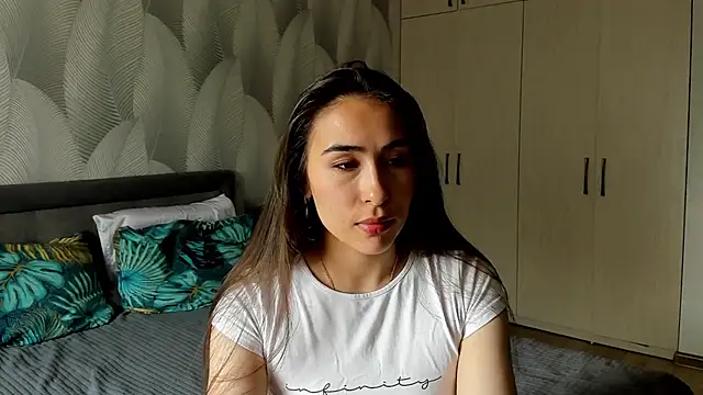Bambiii bby online show from July 21, 2026, 4:37 am