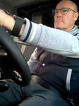 bogland33 online show from January 10, 2026, 3:36 pm