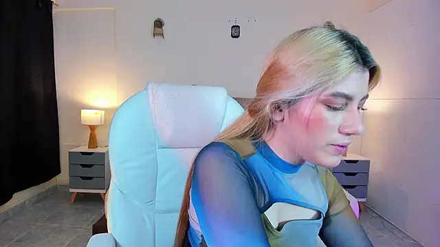 ARITOO  online show from December 5, 2024, 8:33 pm