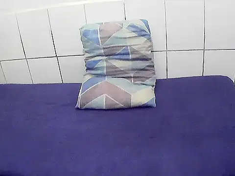 pierdona online show from February 4, 2026, 8:36 pm