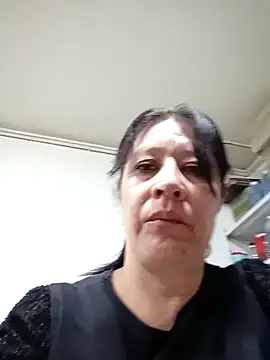 carolina linarez69 online show from November 18, 2025, 8:57 pm