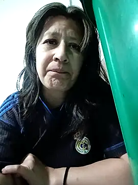 carolina linarez69 online show from May 15, 2026, 11:12 pm
