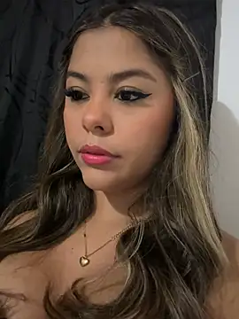 Snapshot of tuckersabrina chatting on December 14, 2024, 8:45 am tuckersabrina online show from December 14, 2024, 8:45 am