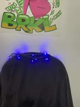 zarai angels online show from February 17, 2025, 2:31 am