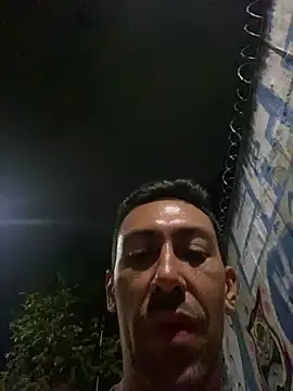 Snapshot of dantedesirexx chatting on March 11, 2025, 6:32 am dantedesirexx online show from March 11, 2025, 6:32 am