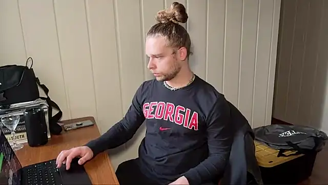 DaddydayDrinkzz online show from December 3, 2025, 9:57 pm