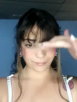 Snapshot of Elvishcassie_ chatting on January 25, 2025, 9:46 pm Elvishcassie online show from January 25, 2025, 9:46 pm