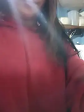 Snapshot of Elvishcassie_ chatting on February 5, 2025, 9:07 pm Elvishcassie online show from February 5, 2025, 9:07 pm