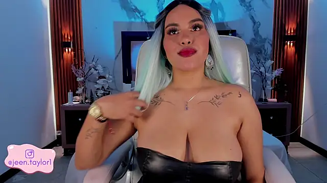 Jeen Taylor online show from December 3, 2025, 8:07 pm