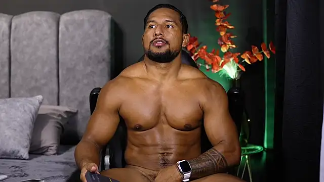 CallumMuscle online show from November 13, 2025, 11:42 am