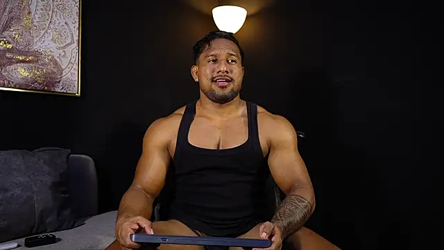 CallumMuscle online show from March 13, 2026, 1:12 am