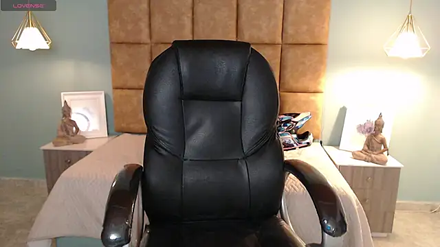 AlejooTwink online show from February 23, 2025, 1:02 am