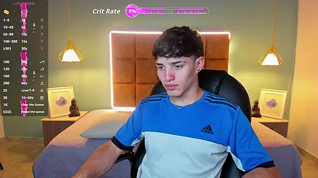 Snapshot of AlejooTwink chatting on December 22, 2025, 12:40 am AlejooTwink online show from December 22, 2025, 12:40 am