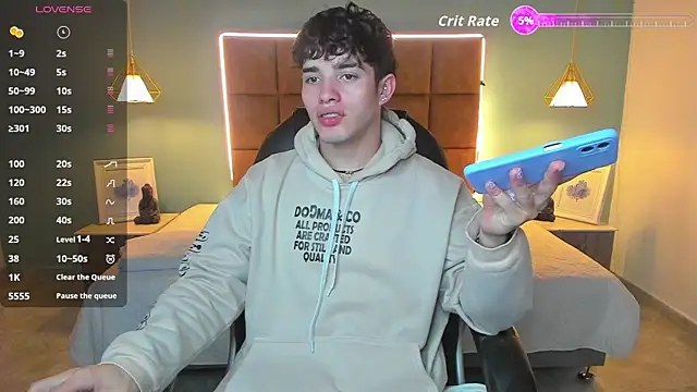 Snapshot of AlejooTwink chatting on January 8, 2026, 1:19 am AlejooTwink online show from January 8, 2026, 1:19 am