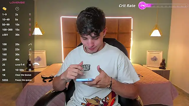 Snapshot of AlejooTwink chatting on January 9, 2026, 12:57 am AlejooTwink online show from January 9, 2026, 12:57 am