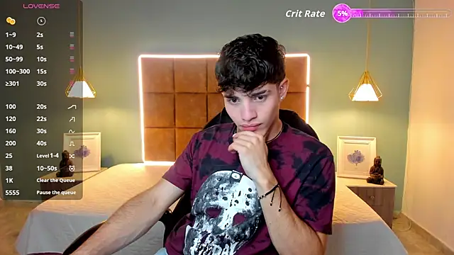 Snapshot of AlejooTwink chatting on January 13, 2026, 2:28 am AlejooTwink online show from January 13, 2026, 2:28 am