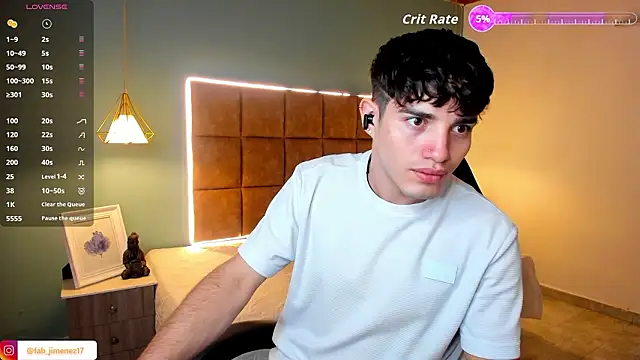 Snapshot of AlejooTwink chatting on February 24, 2026, 1:25 am AlejooTwink online show from February 24, 2026, 1:25 am