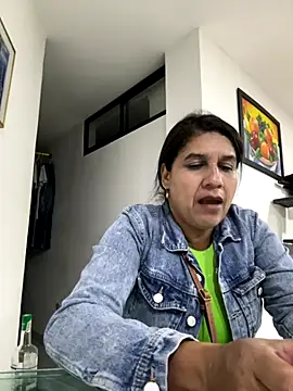 Snapshot of siri_duque chatting on October 27, 2025, 10:58 pm siri duque online show from October 27, 2025, 10:58 pm