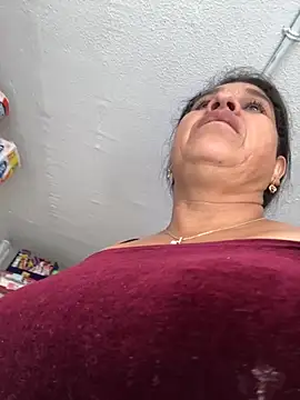 Snapshot of siri_duque chatting on November 18, 2025, 12:53 pm siri duque online show from November 18, 2025, 12:53 pm