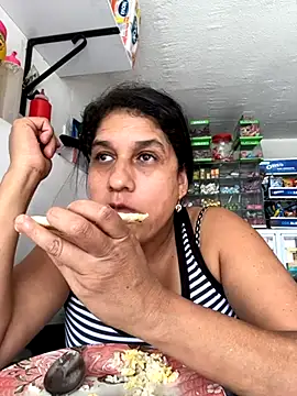 Snapshot of siri_duque chatting on November 20, 2025, 4:07 pm siri duque online show from November 20, 2025, 4:07 pm