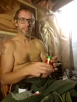 chatwatchcum online show from November 2, 2025, 5:37 pm