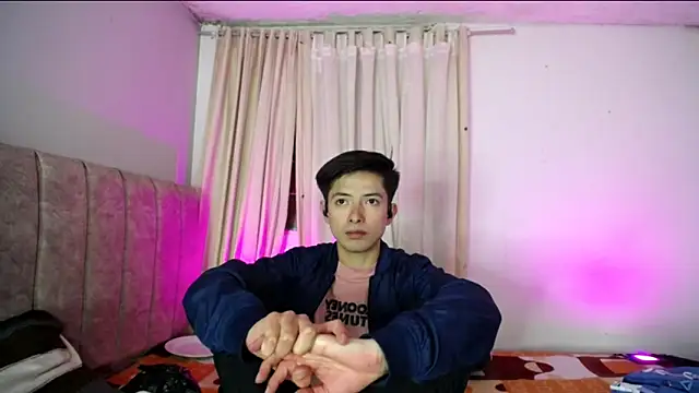 Snapshot of Yellowpokemon23 chatting on February 26, 2026, 2:32 am Yellowpokemon23 online show from February 26, 2026, 2:32 am