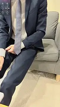 kimkim123123 online show from February 24, 2025, 12:37 pm