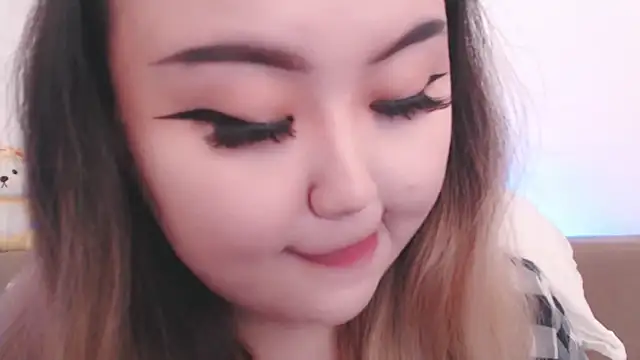 amelia sunlight online show from May 1, 2026, 6:12 pm