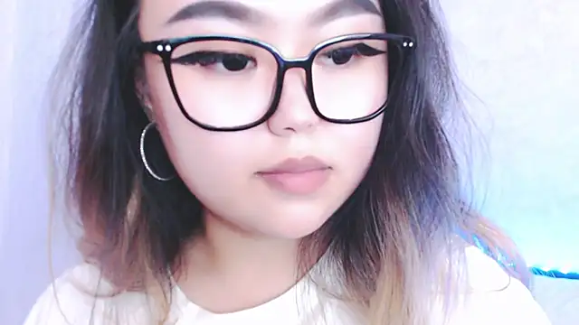 Snapshot of amelia_sunlight chatting on August 8, 2026, 8:00 pm amelia sunlight online show from August 8, 2026, 8:00 pm