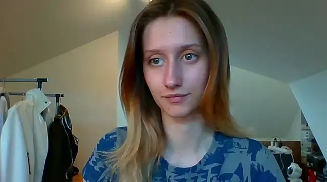 LUNA delight online show from February 12, 2025, 2:43 pm