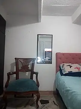 Venus-Wood online show from November 12, 2025, 10:41 pm