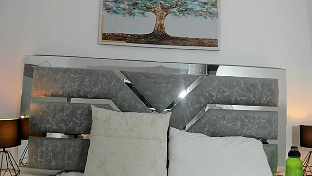 Snapshot of Slut_Milf_ chatting on February 12, 2026, 7:42 pm Slut Milf online show from February 12, 2026, 7:42 pm