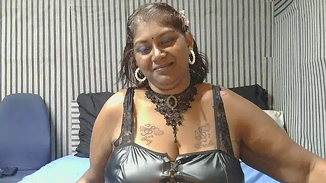 indiansuga online show from December 17, 2025, 5:19 pm